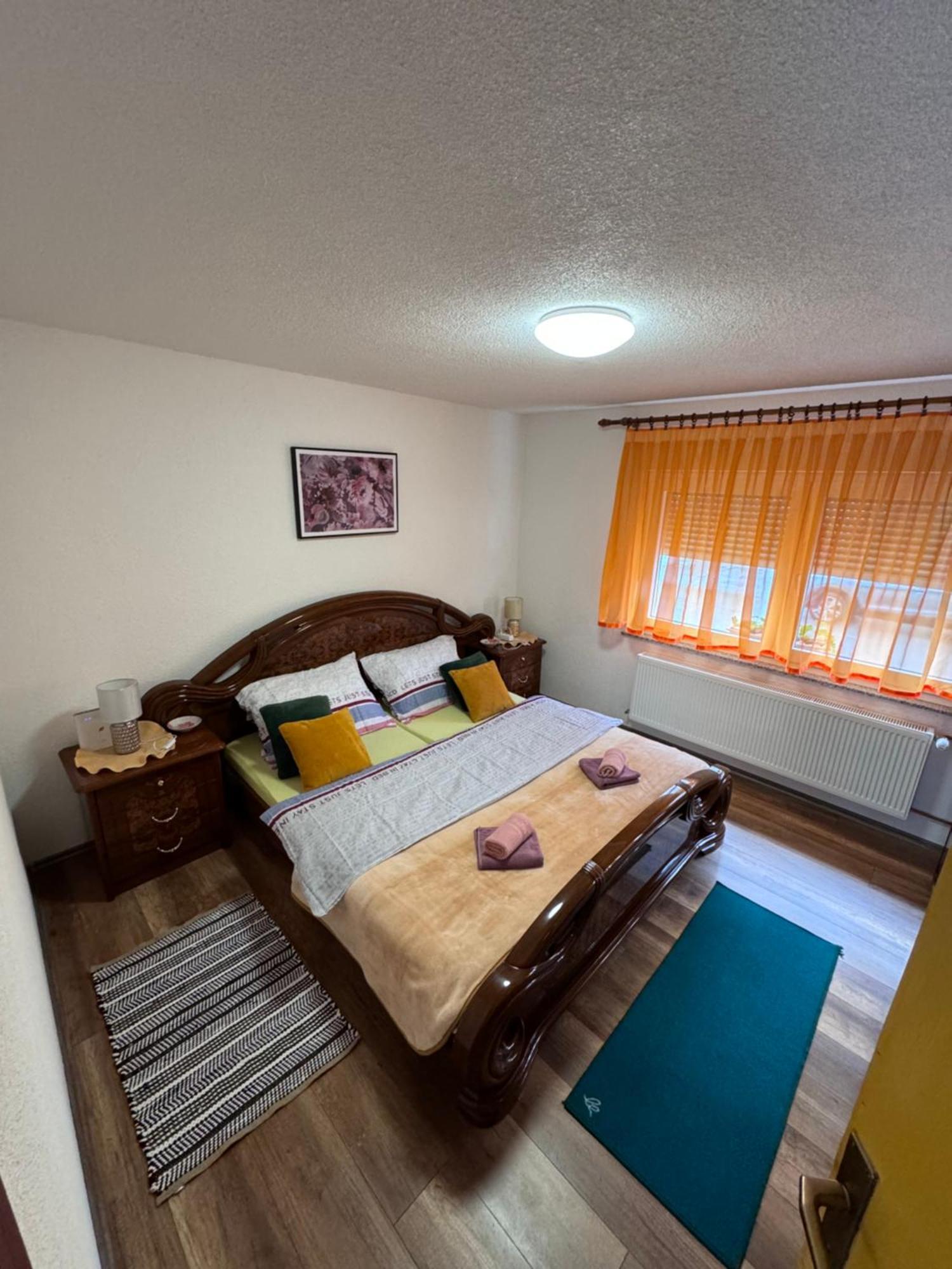 Apartman Josip Gospic Exterior photo